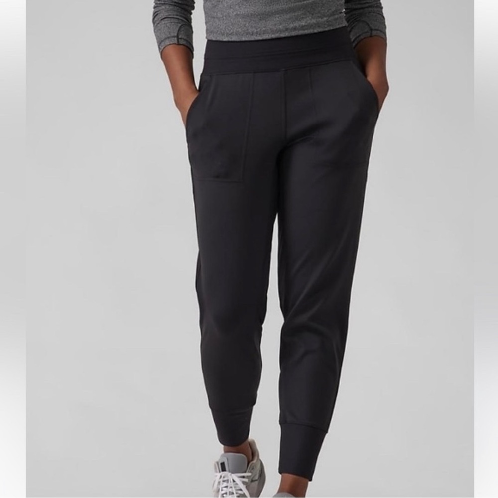 Athleta Venice jogger pants black